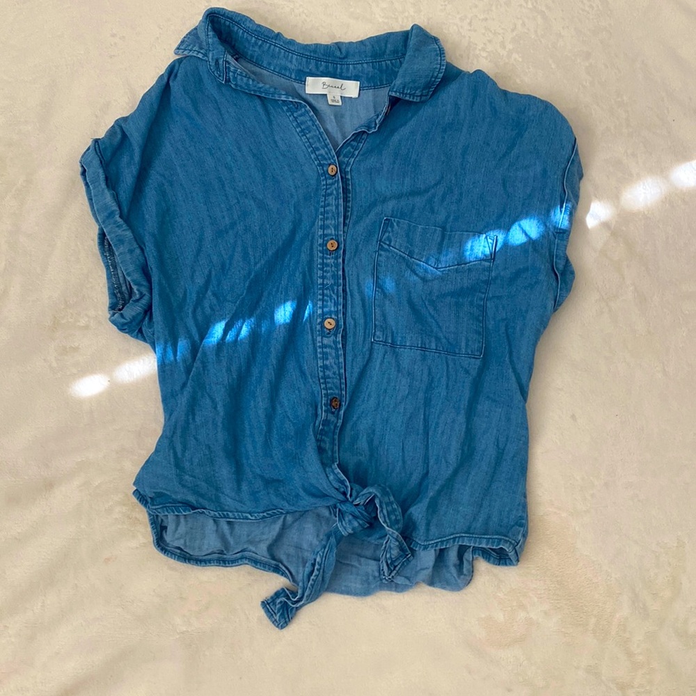 Jean shirt with tie